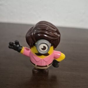 2019 McDonald's The Rise of Gru Minion Pink Shirt Happy Meal Toy